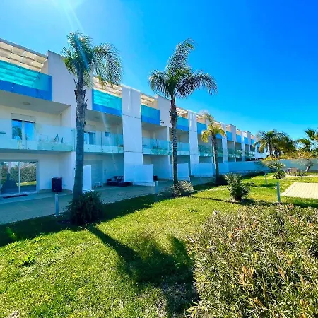 Vespucci Aparthotel 3*