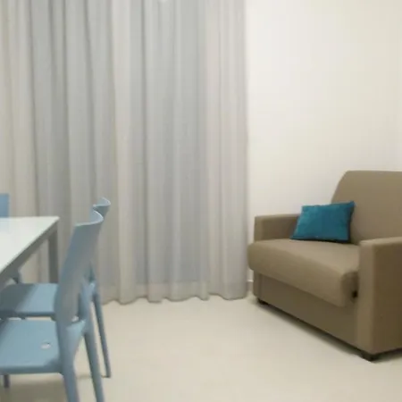 Vespucci Aparthotel 3*